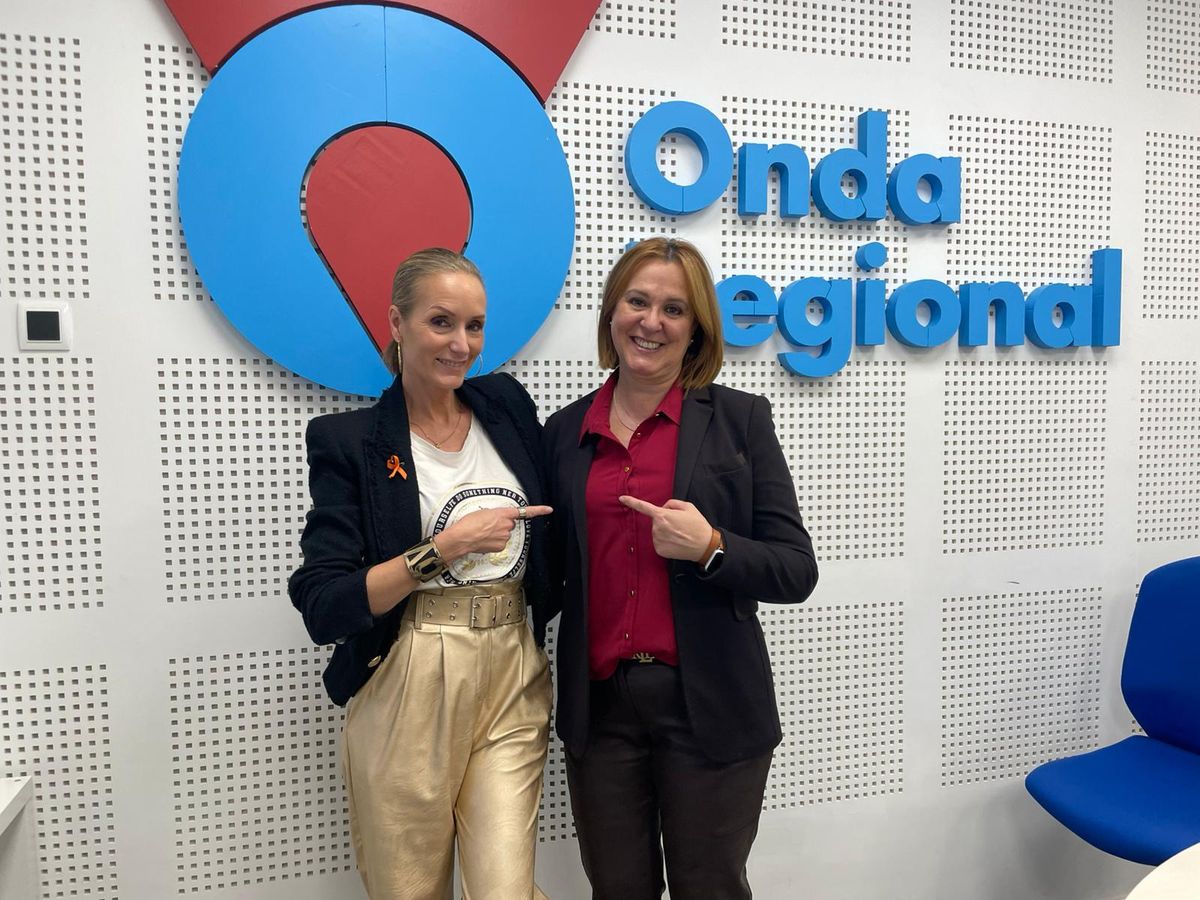 Isabel Franco y Sandra Ibarra en la presentación de la Fundación en Murcia.